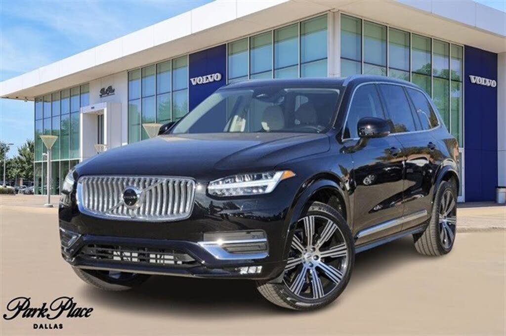 2025 Volvo XC90 B6 Plus Bright Theme 7-Passenger AWD
