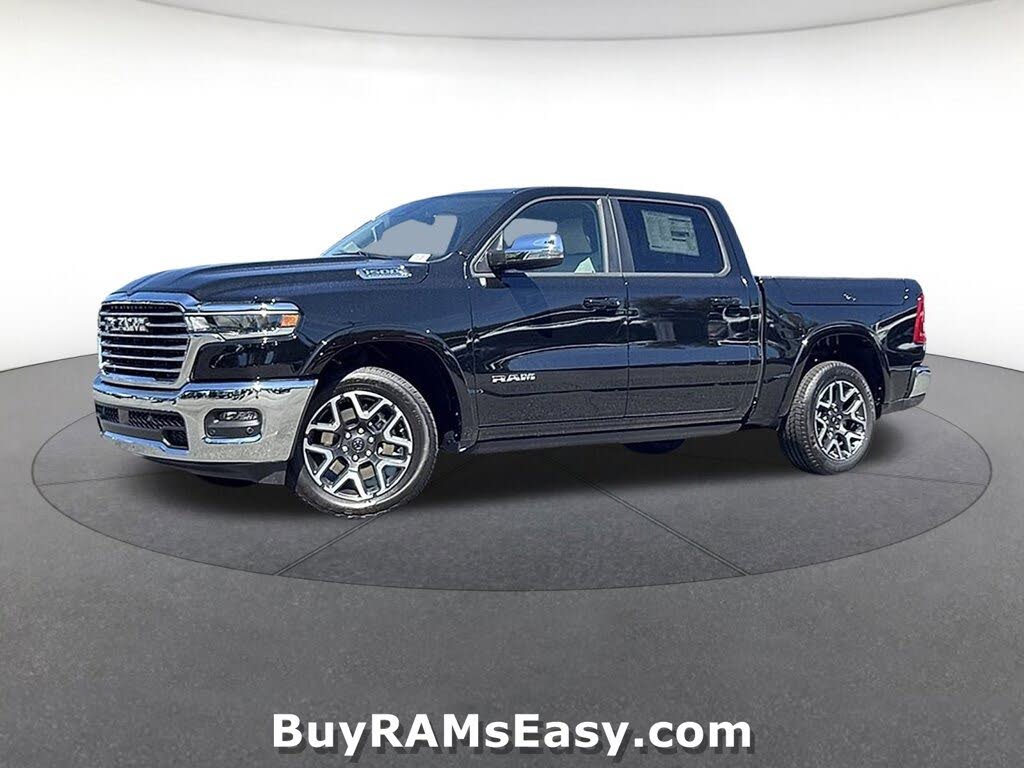 2026 RAM 1500 Laramie Crew Cab 4WD