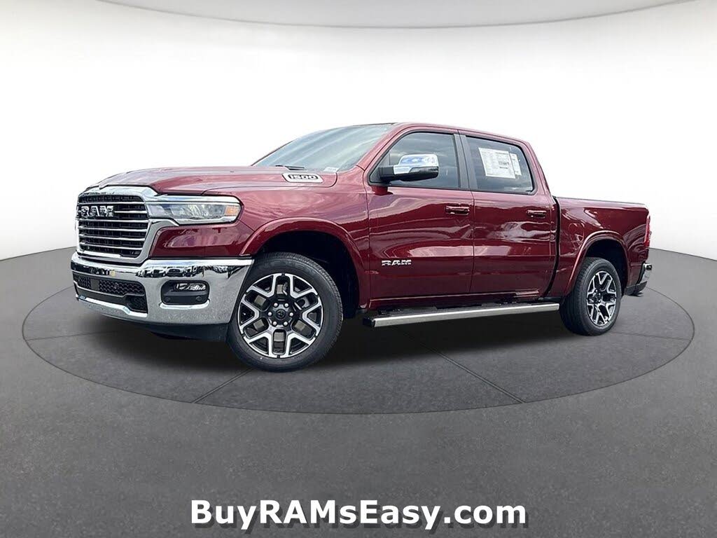 2026 RAM 1500 Laramie Crew Cab 4WD
