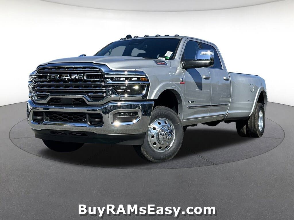 2026 RAM 3500 Limited Crew Cab LB DRW 4WD