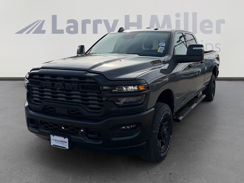 2026 RAM 3500 Tradesman Crew Cab LB 4WD