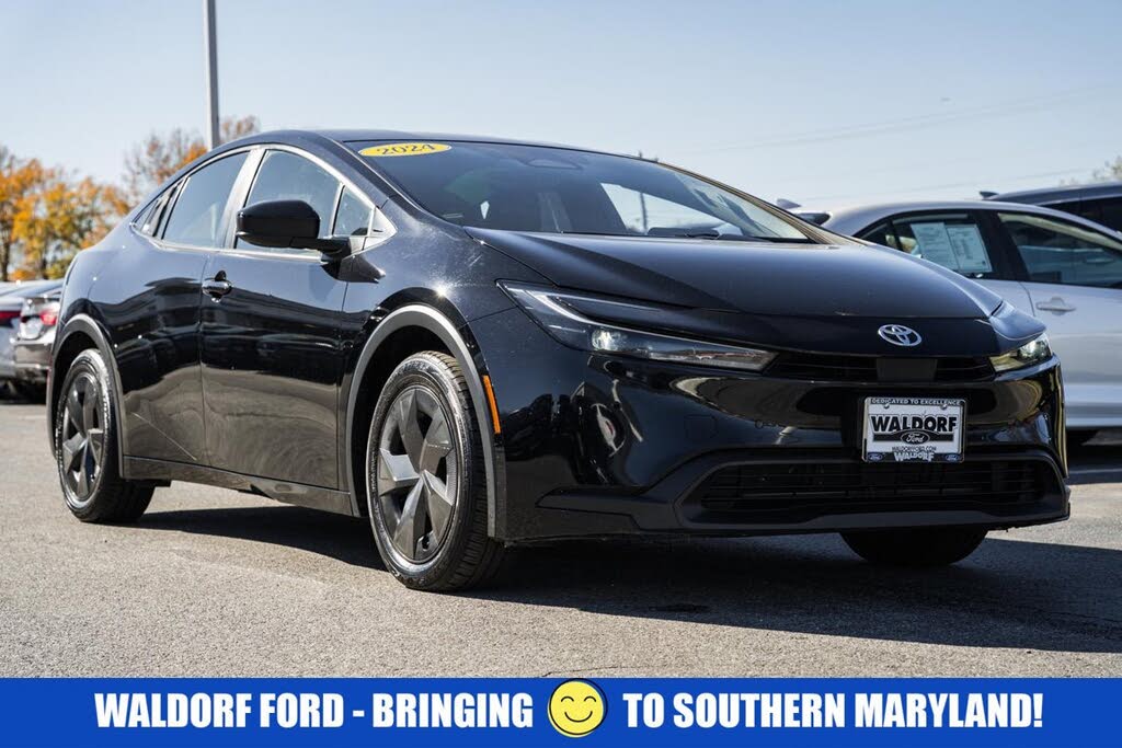 2024 Toyota Prius LE FWD