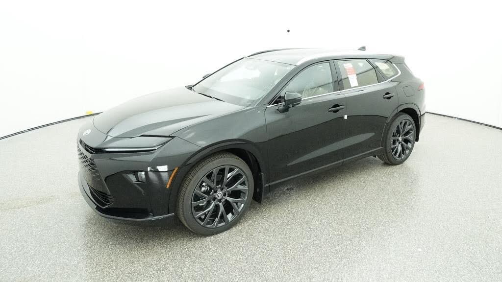 2025 Toyota Crown Signia Limited AWD