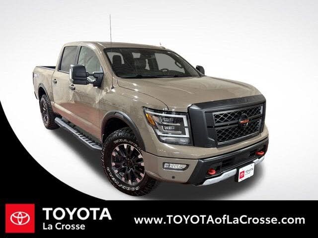 2021 Nissan Titan PRO-4X Crew Cab 4WD