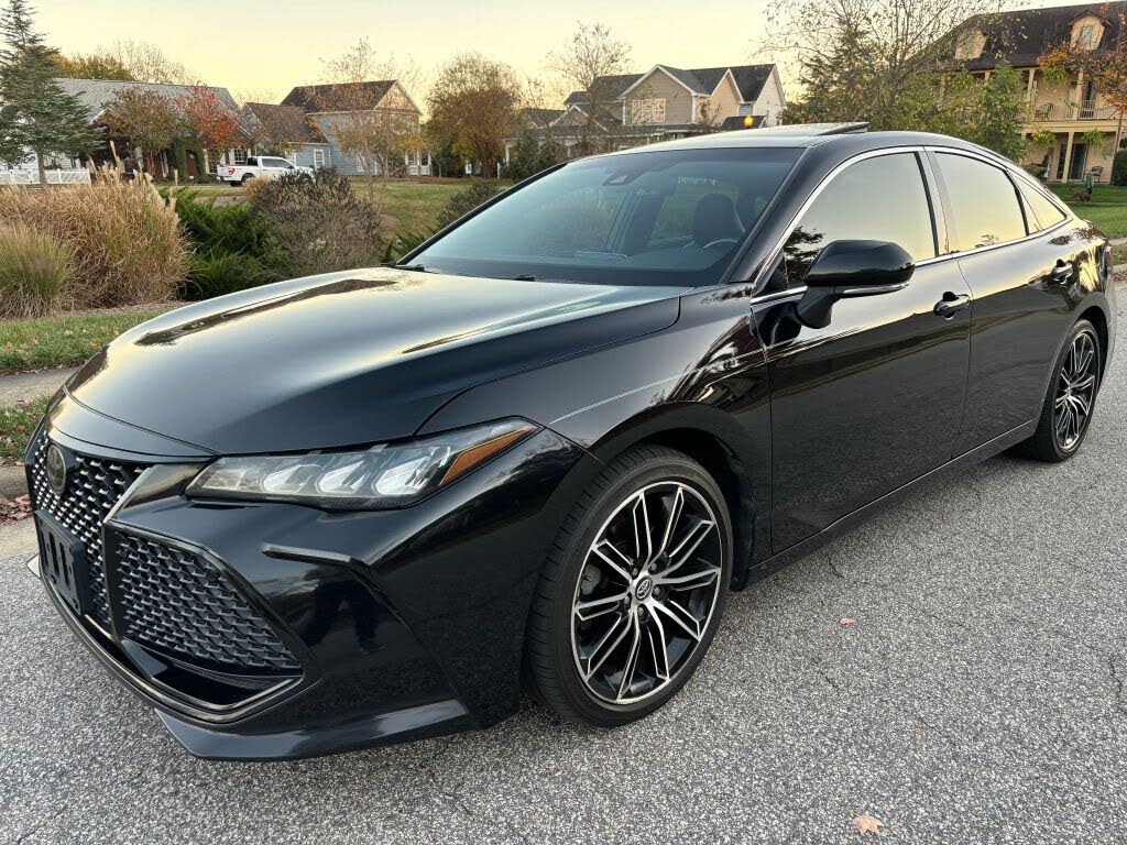 2020 Toyota Avalon XSE FWD