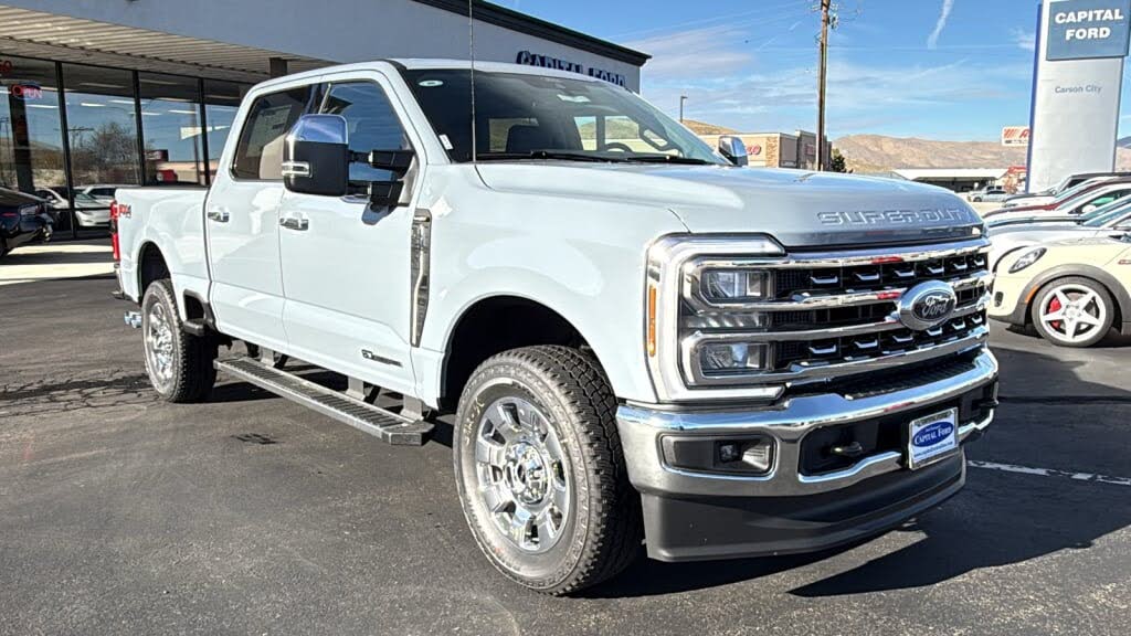 2026 Ford F-250 Super Duty Lariat Crew Cab 4WD
