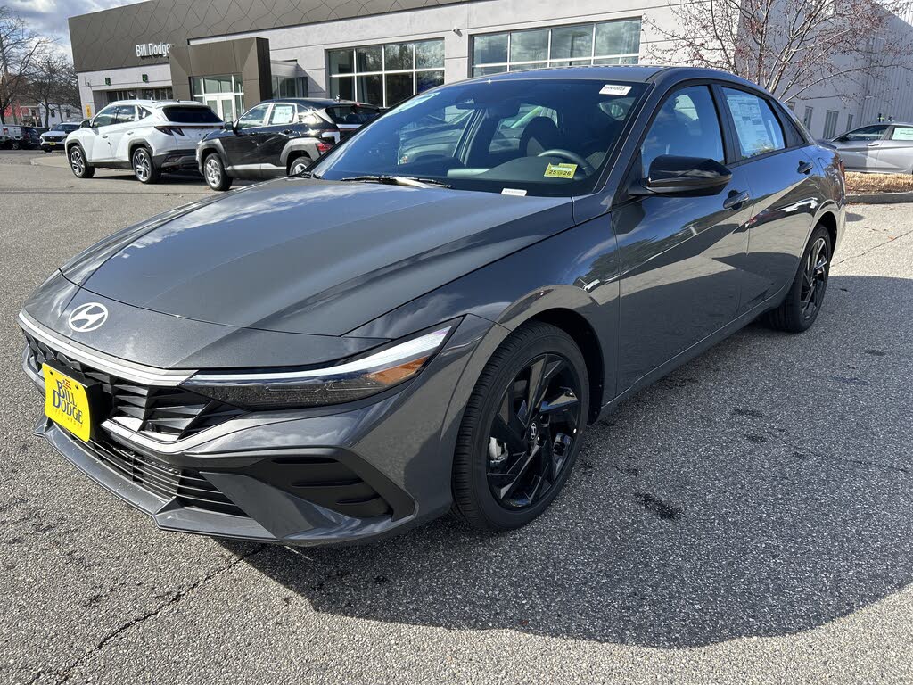 2026 Hyundai Elantra SEL Sport FWD