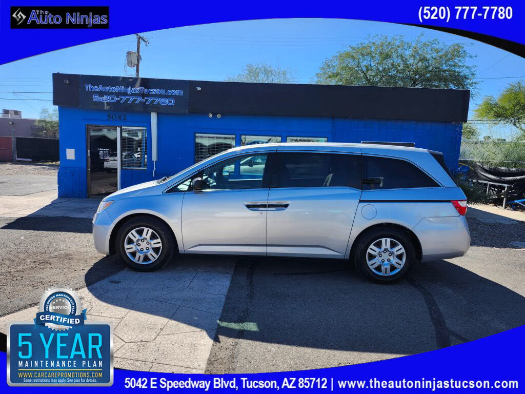 2012 Honda Odyssey LX FWD