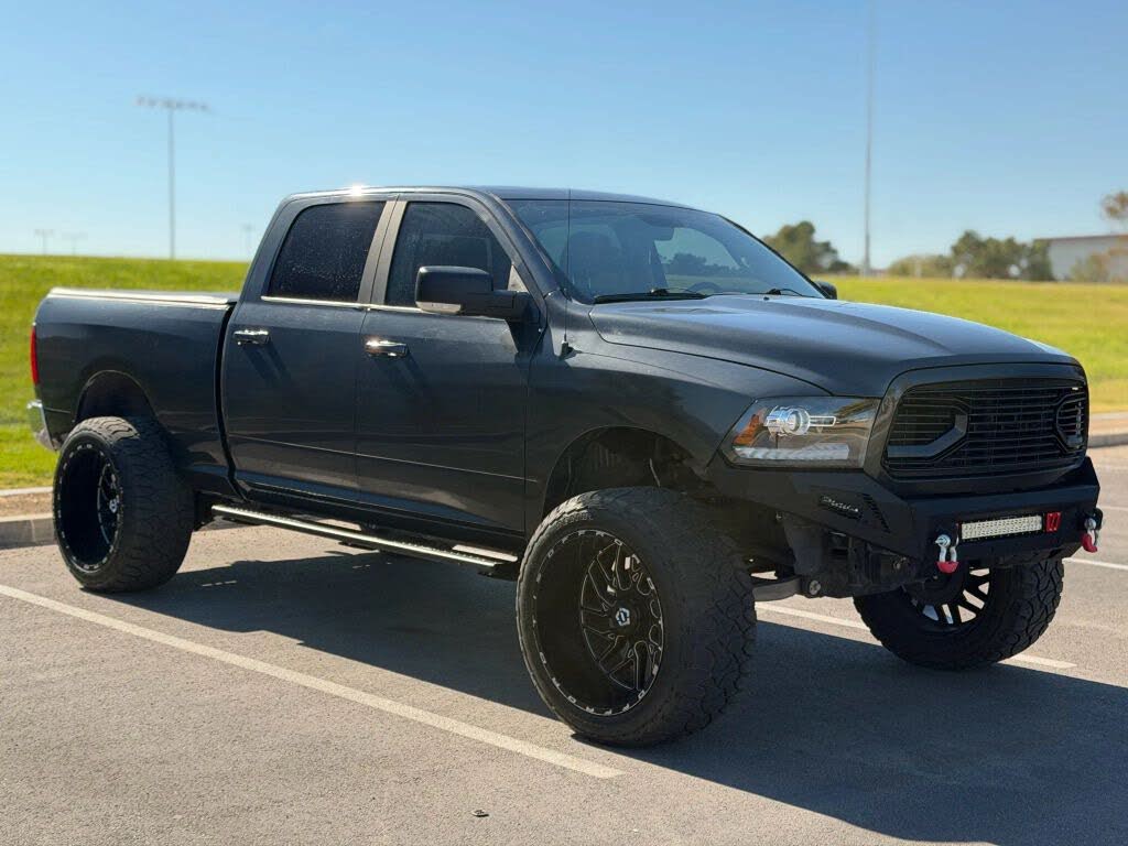 2019 RAM 1500 Classic Big Horn Crew Cab RWD