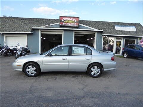 2005 Chevrolet Classic FWD