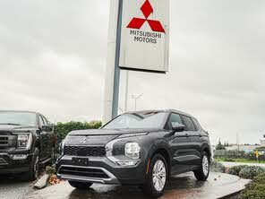 Mitsubishi Outlander SE FWD