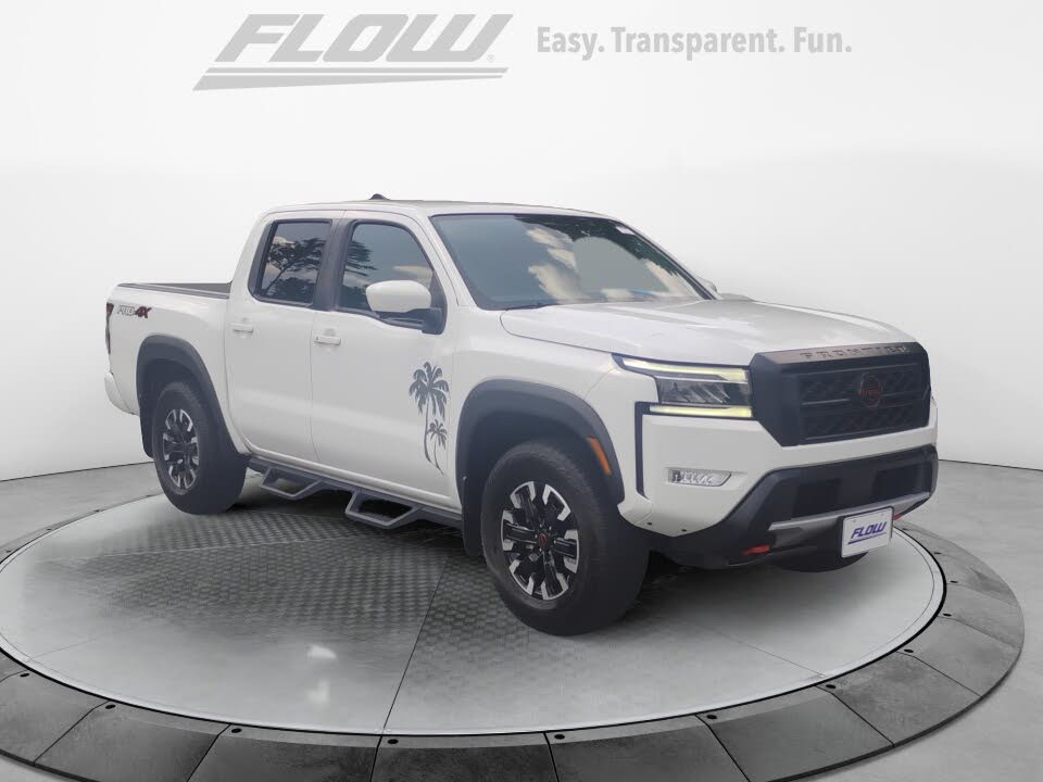 2023 Nissan Frontier PRO-4X Crew Cab 4WD