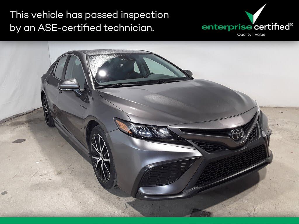 2024 Toyota Camry SE FWD