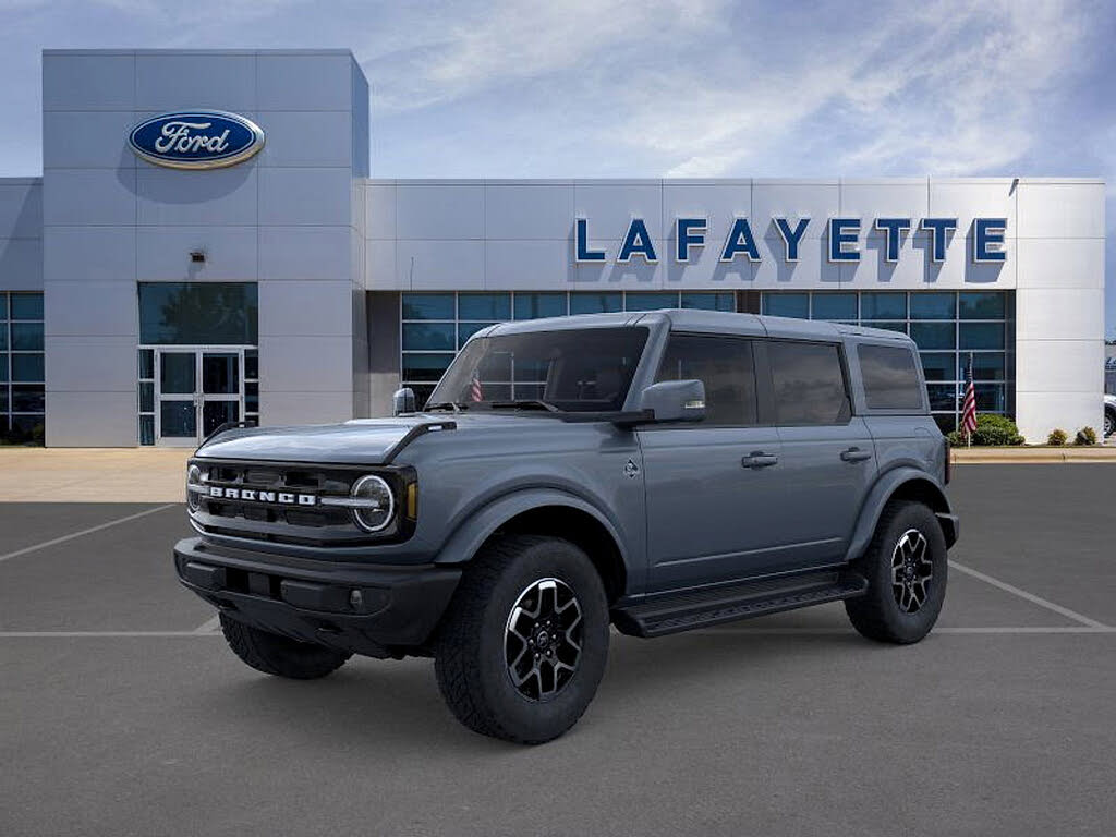 2025 Ford Bronco Outer Banks 4-Door 4WD