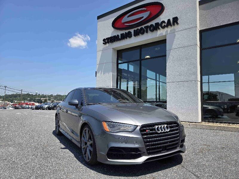 2016 Audi S3 2.0T quattro Prestige AWD