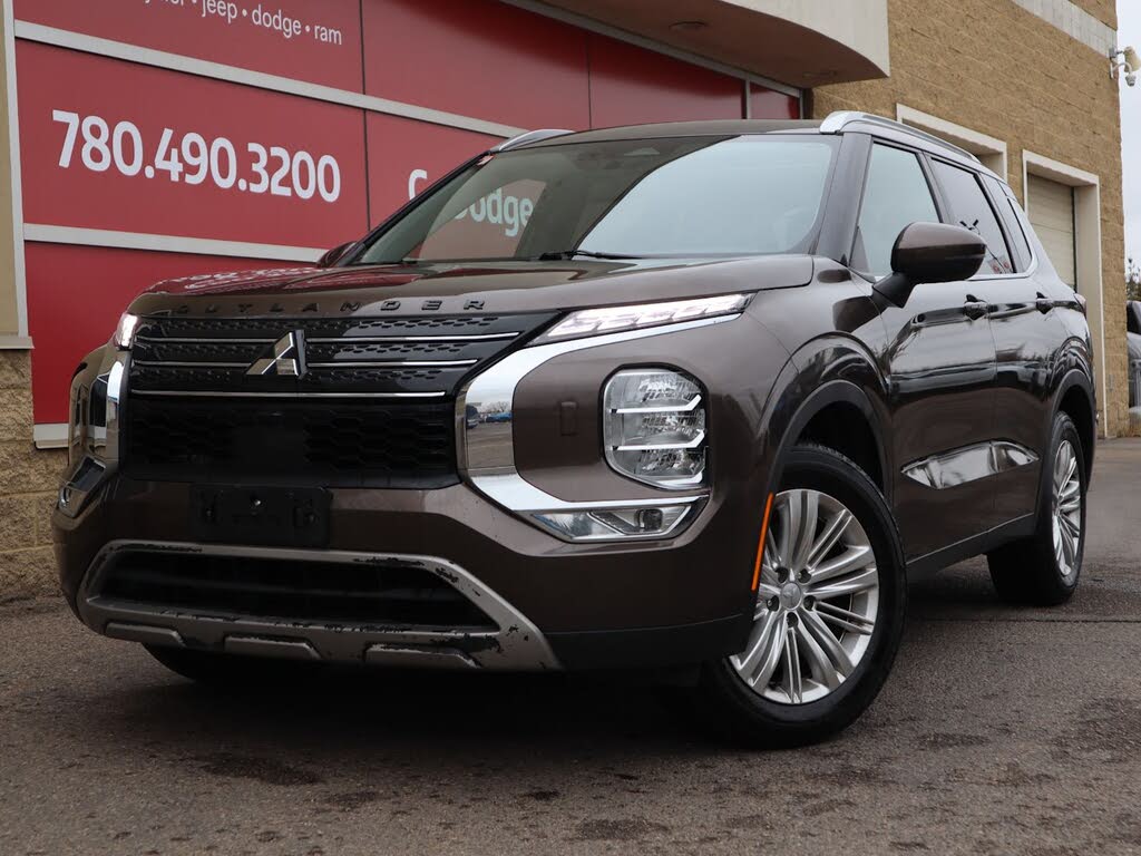 2023 Mitsubishi Outlander SE S-AWC