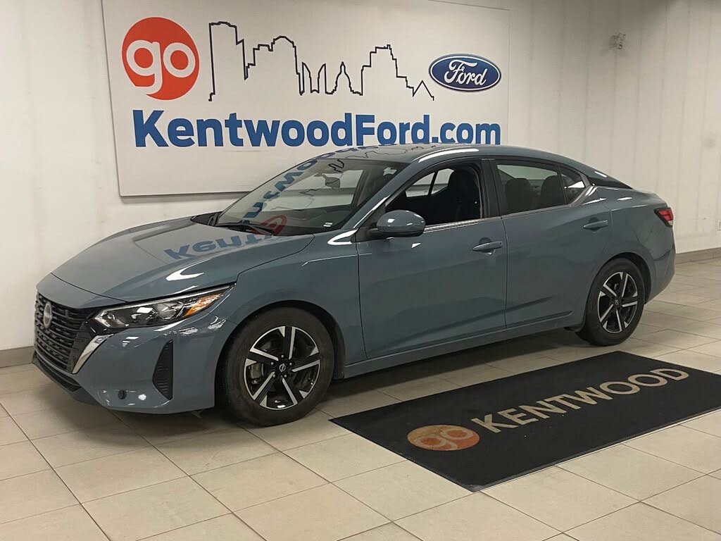 2025 Nissan Sentra SV FWD