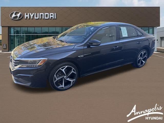 2021 Volkswagen Passat 2.0T R-Line FWD