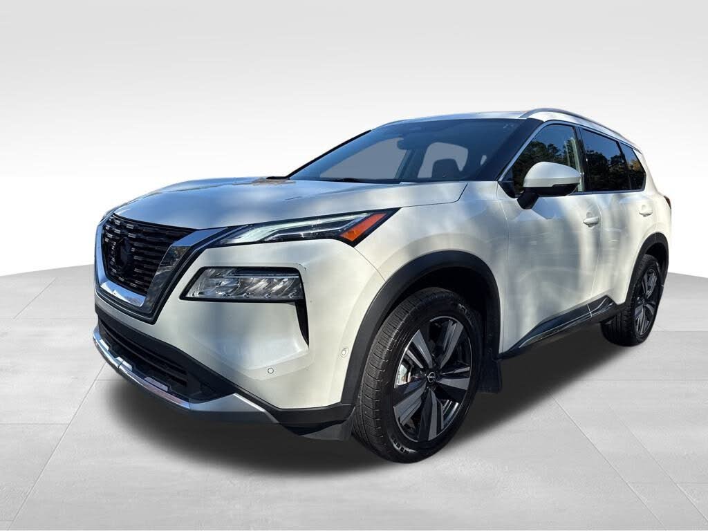 2023 Nissan Rogue Platinum FWD