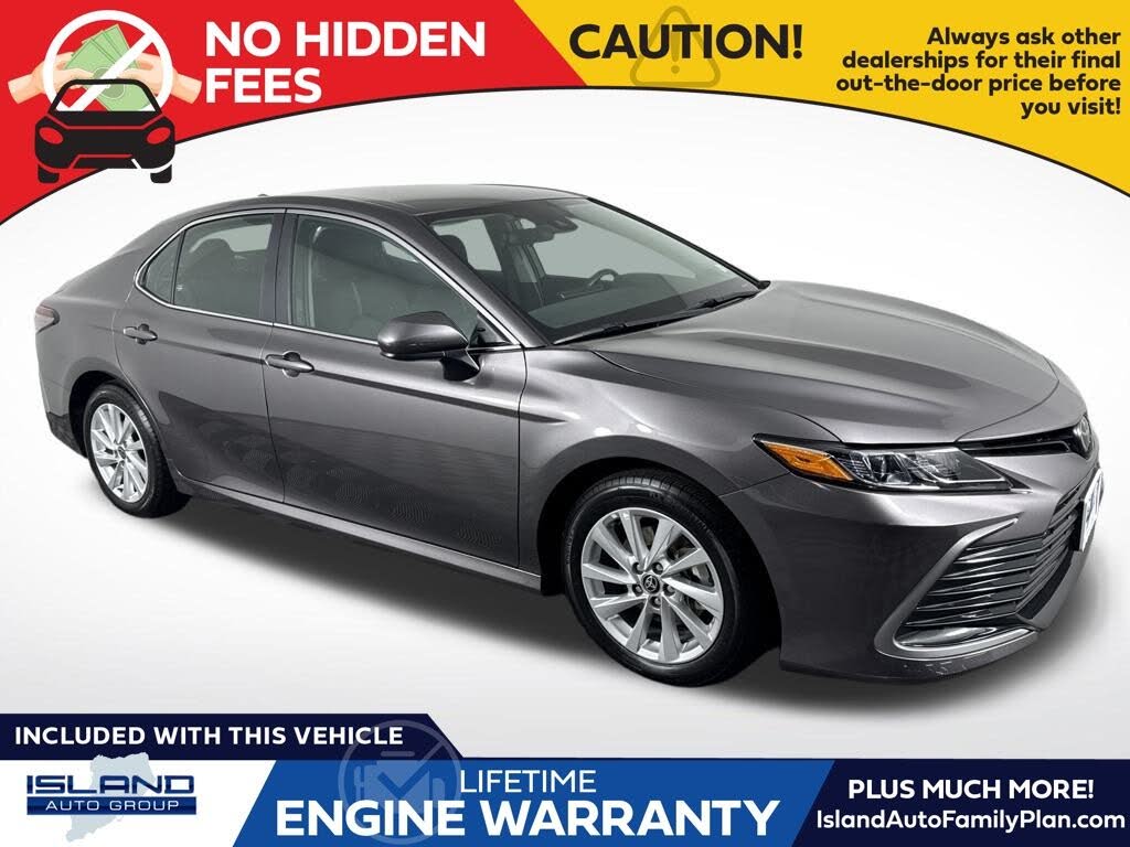 2024 Toyota Camry LE FWD