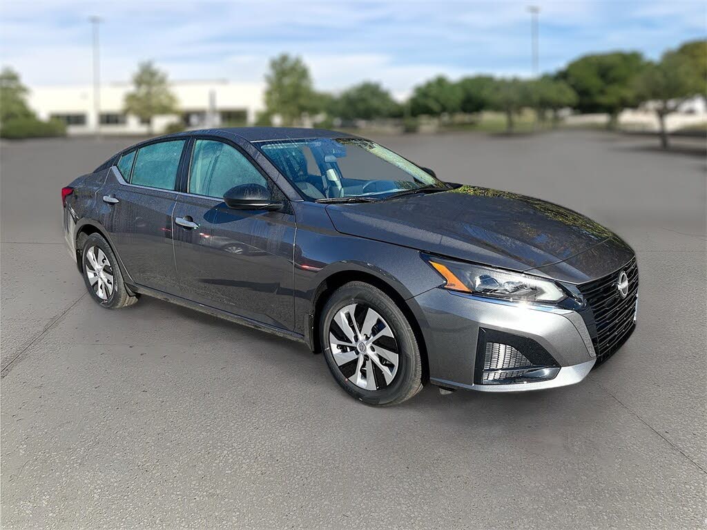 2025 Nissan Altima 2.5 S FWD