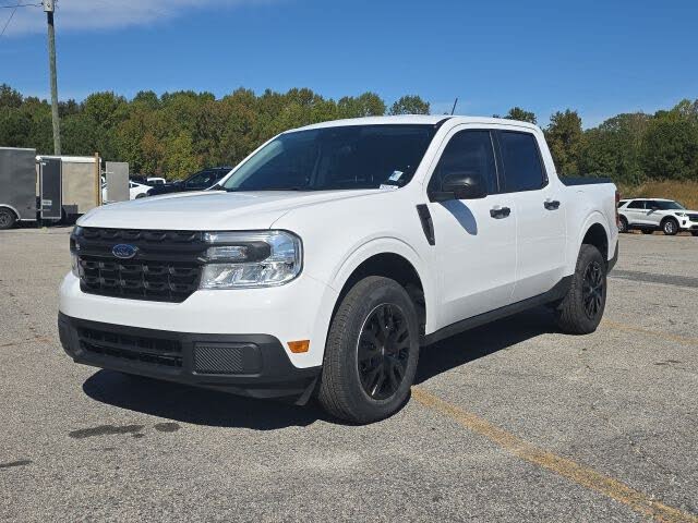 2024 Ford Maverick XL SuperCrew FWD