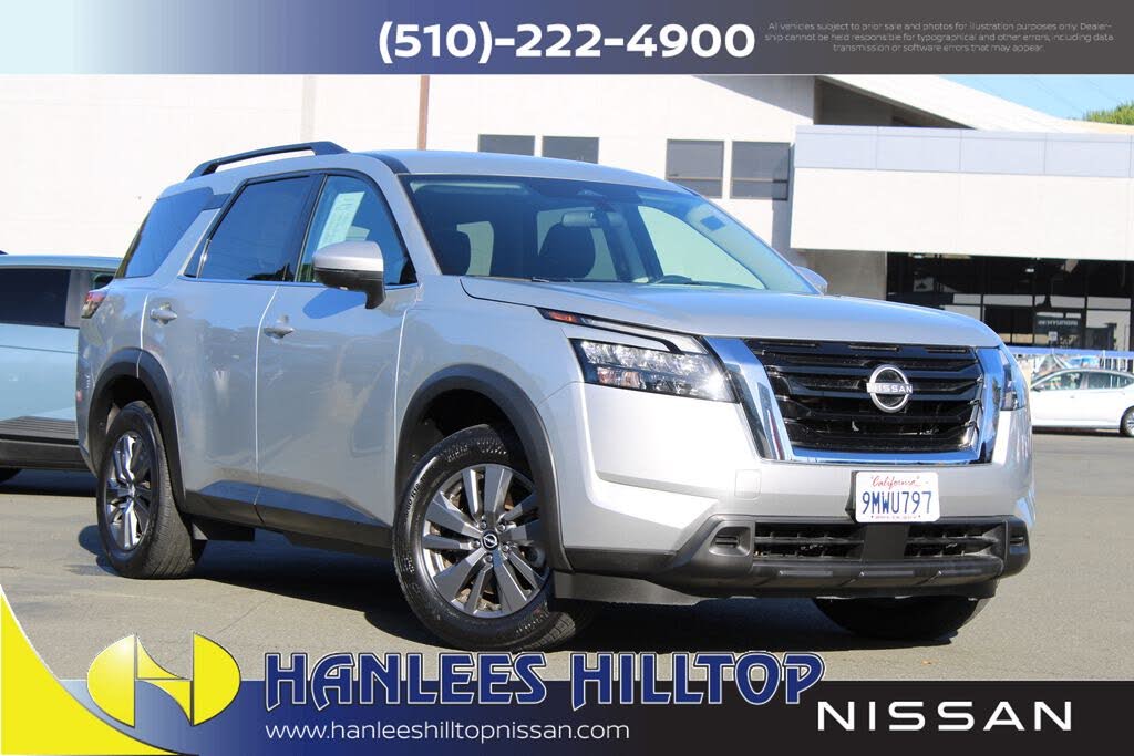 2024 Nissan Pathfinder SV FWD