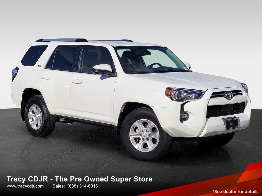 2024 Toyota 4Runner SR5 RWD