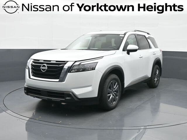 2025 Nissan Pathfinder SV 4WD