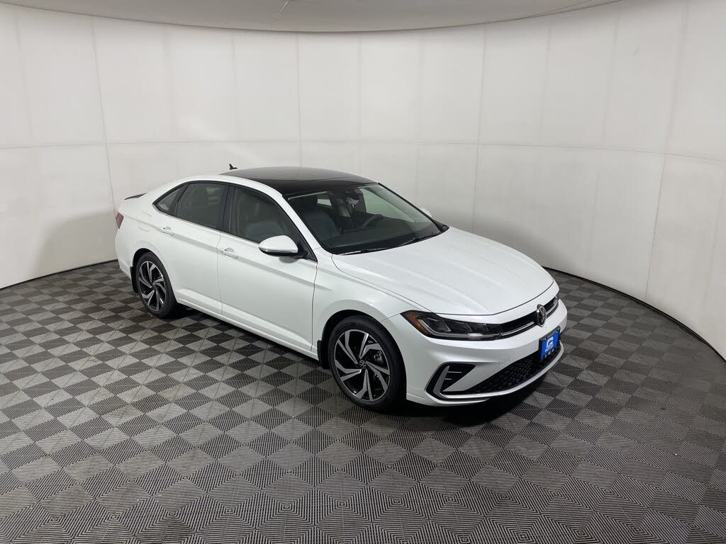 2026 Volkswagen Jetta SEL FWD