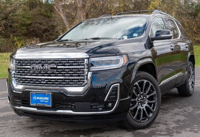 2023 GMC Acadia Denali AWD