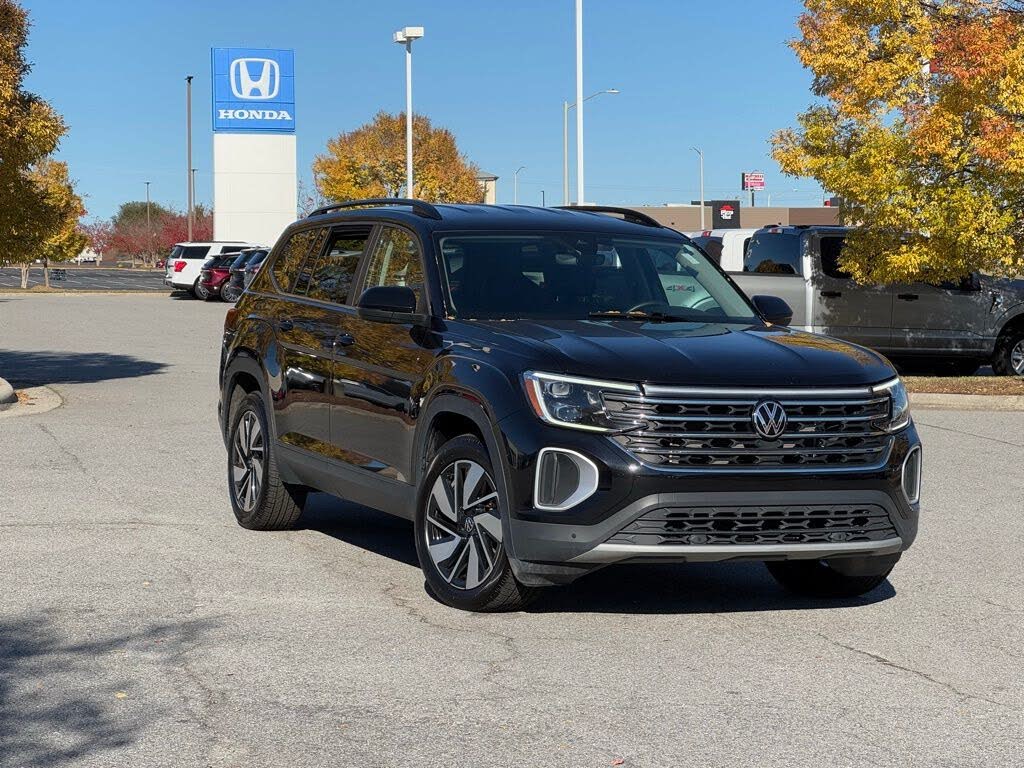 2024 Volkswagen Atlas SE 4Motion AWD with Technology