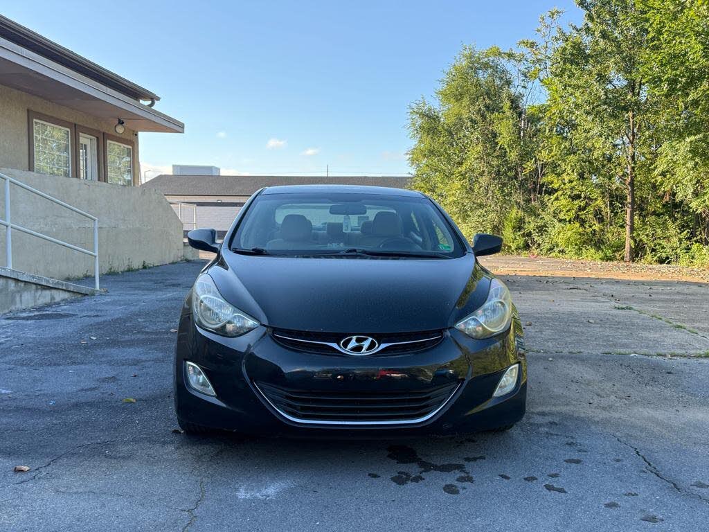 2012 Hyundai Elantra GLS FWD