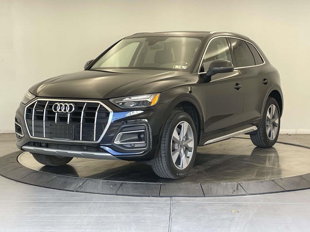 2023 Audi Q5 quattro Premium Plus 40 TFSI