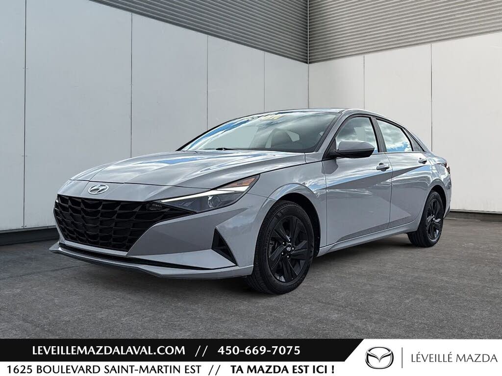 2023 Hyundai Elantra Preferred FWD