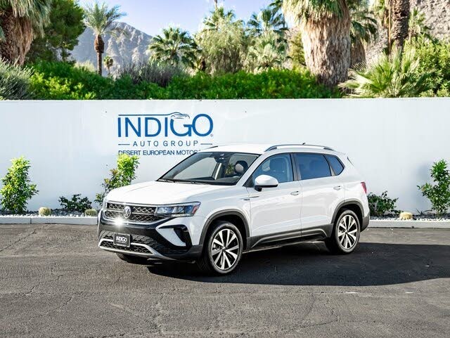 2023 Volkswagen Taos SE 4Motion