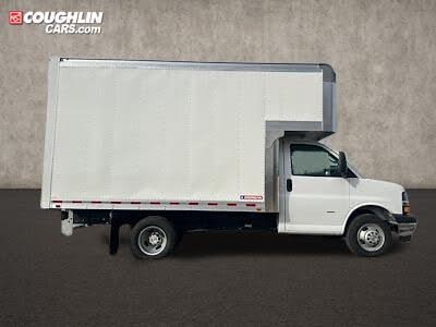 2024 Chevrolet Express Chassis 3500 Cutaway 139