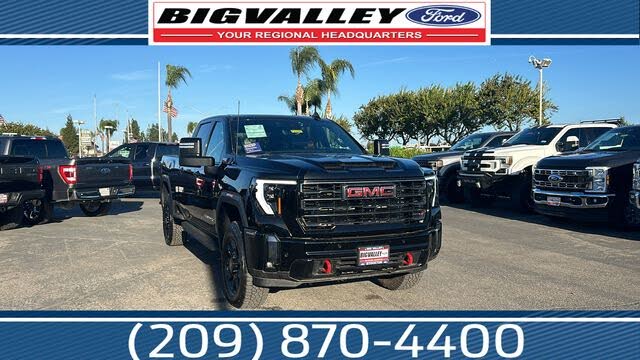 2024 GMC Sierra 2500HD AT4 Crew Cab 4WD