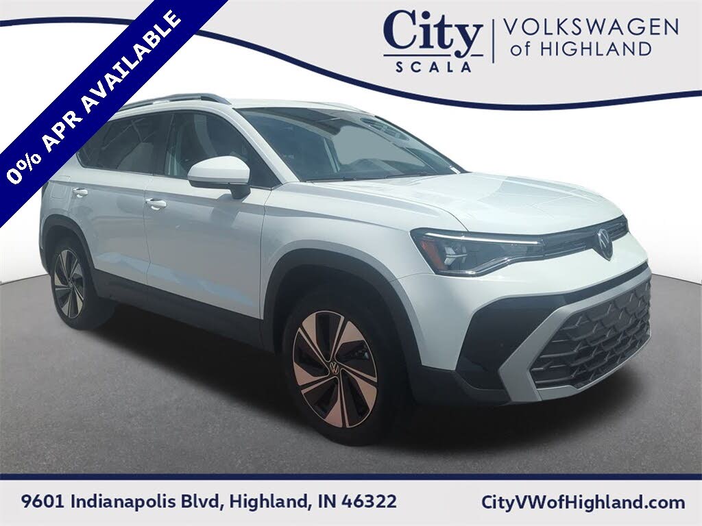 2025 Volkswagen Taos SE 4Motion