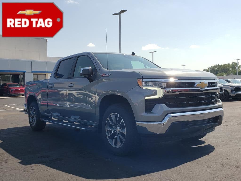 2026 Chevrolet Silverado 1500 LT Crew Cab 4WD