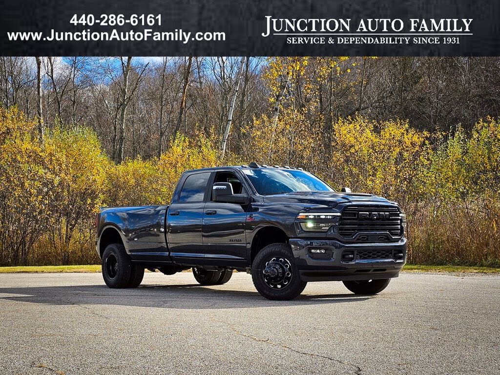 2026 RAM 3500 Laramie Crew Cab LB DRW 4WD