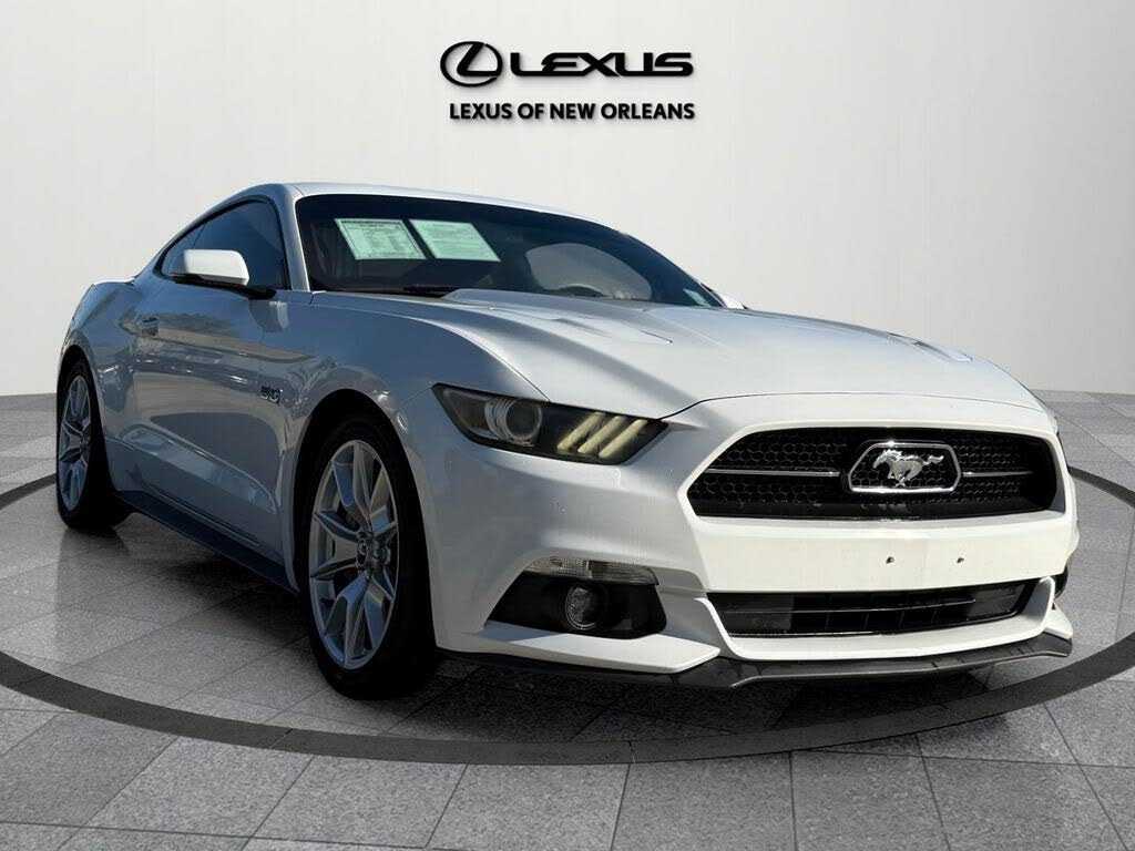 2015 Ford Mustang GT Premium Coupe RWD