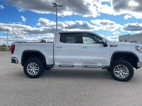 2021 GMC Sierra 1500 SLT Crew Cab 4WD