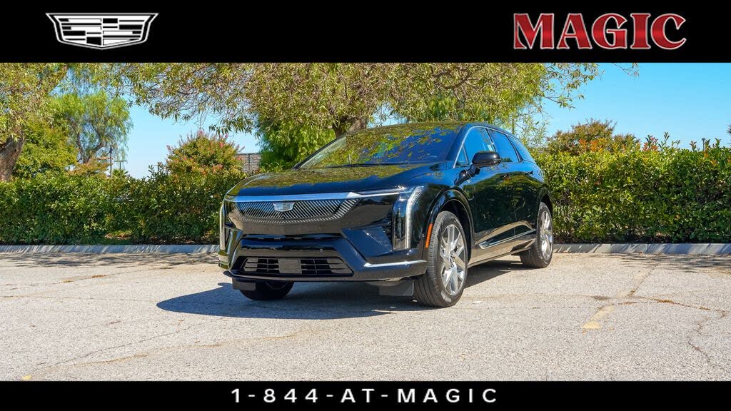 2026 Cadillac OPTIQ Luxury RWD