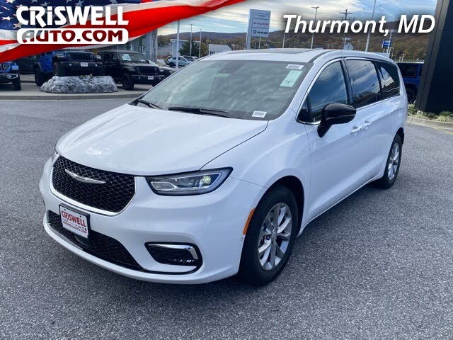 2026 Chrysler Pacifica Limited FWD