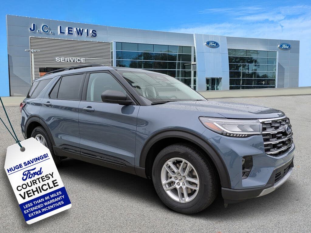 2026 Ford Explorer Active RWD