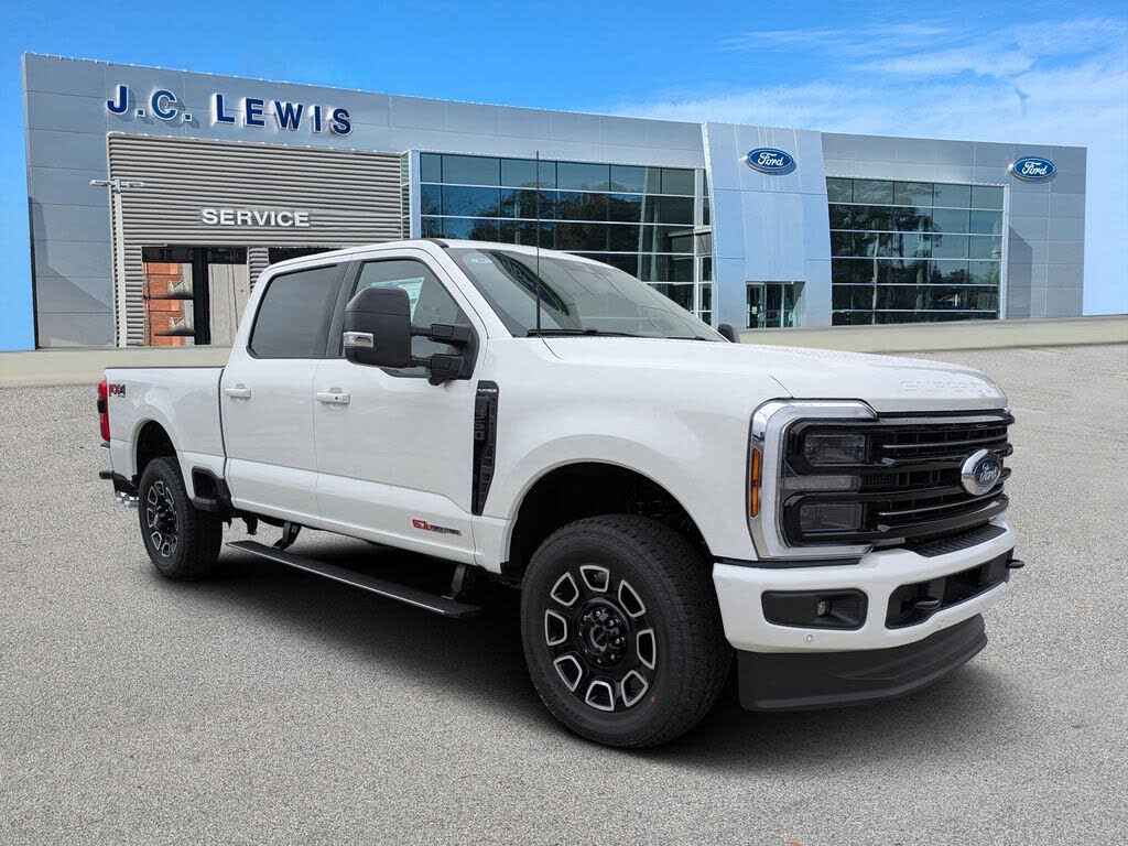 2026 Ford F-350 Super Duty Platinum Crew Cab 4WD