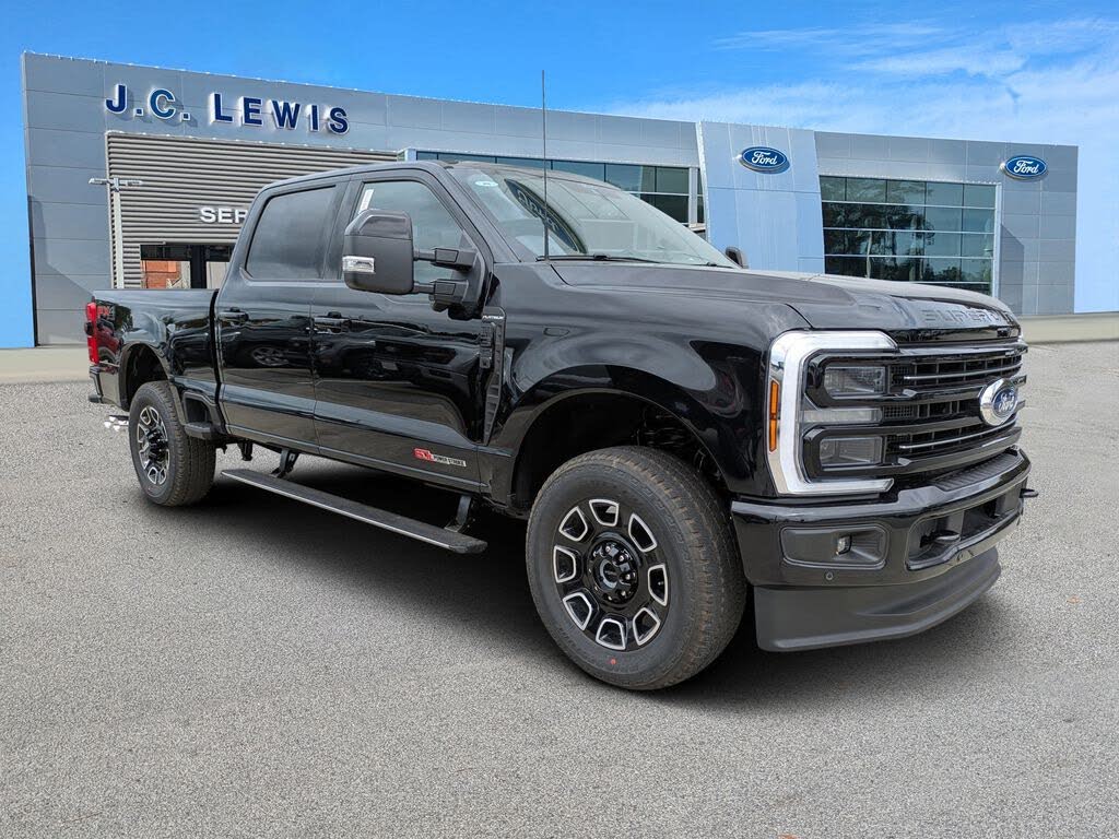 2026 Ford F-350 Super Duty Platinum Crew Cab 4WD