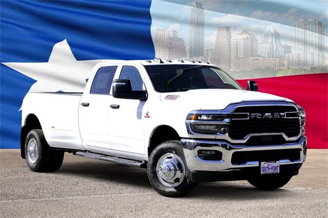 2026 RAM 3500 Tradesman Crew Cab LB DRW 4WD