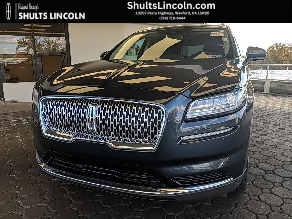 2022 Lincoln Nautilus Standard AWD